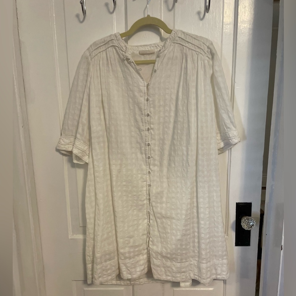 Mirth White short caftan